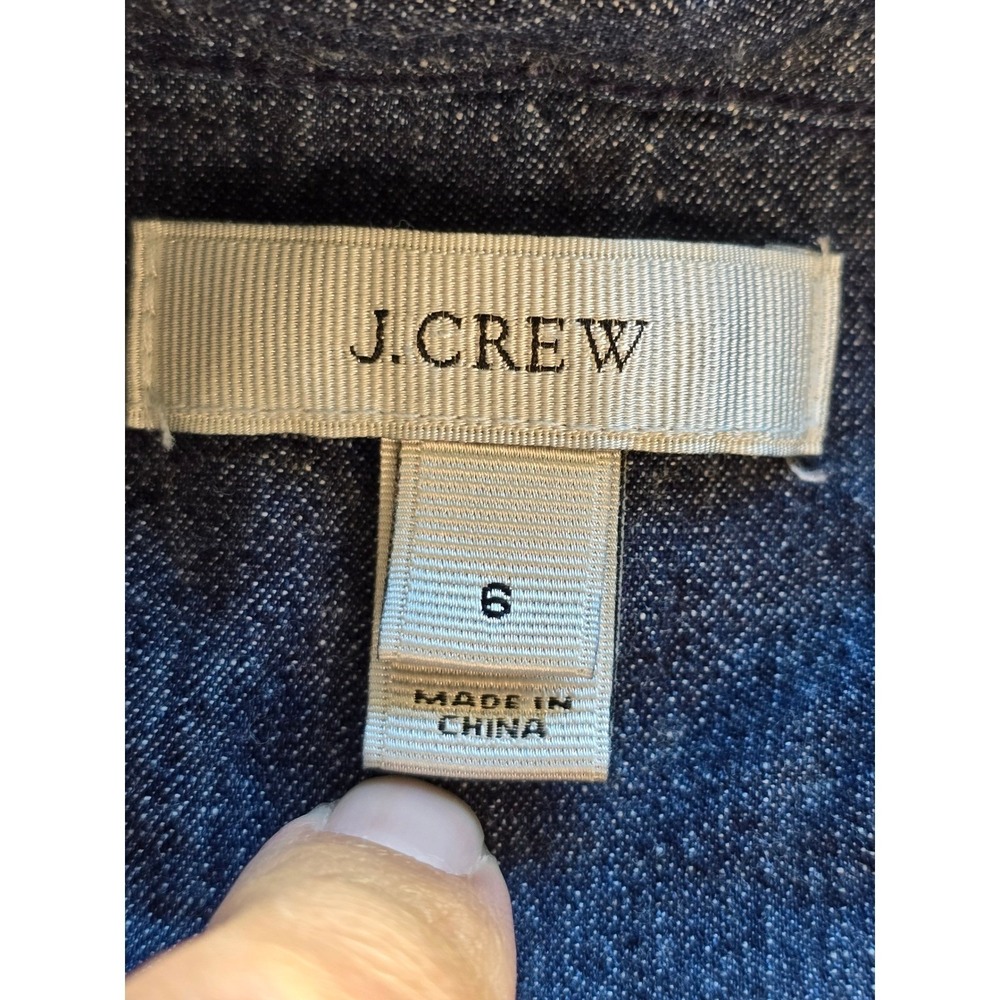 J.Crew Women's Button-Down Shirt Size 6 100% Cotton lightweight beach jean shirt - Picture 4 of 8